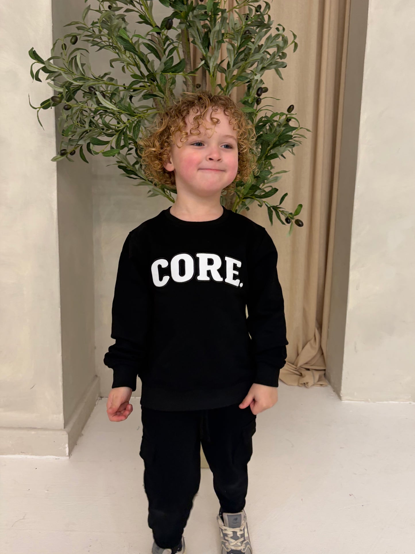 Mini CORE Sweatshirt– Black